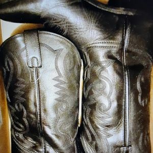 Mountain View cowboy boots